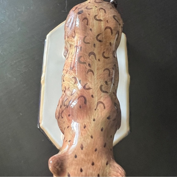 Rare Certified International Empire Leopard Figurine by Raymond Waites 4.5” - Picture 4 of 8